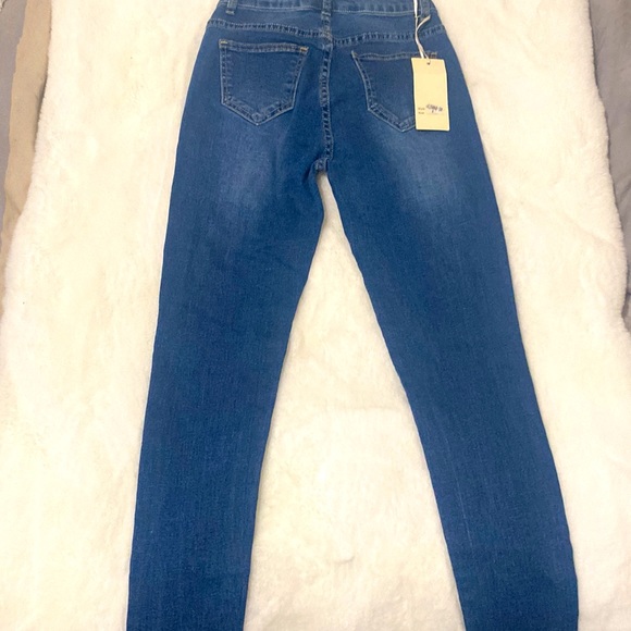 Pearls Beaded High Waist Skinny Jeans. High Stretch. - Picture 3 of 4